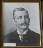 Herbert_Hadley_1903_orig.jpg